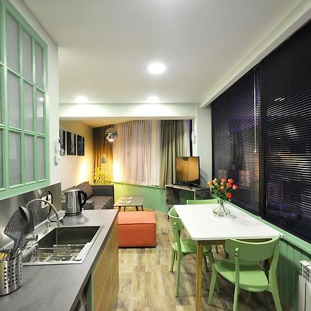 Modern Apartments ティビリシ エクステリア 写真