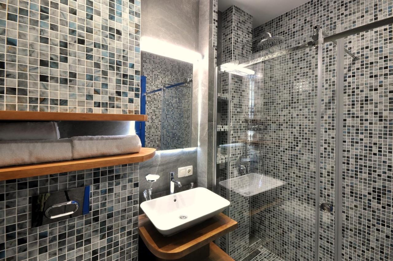 Modern Apartments ティビリシ エクステリア 写真